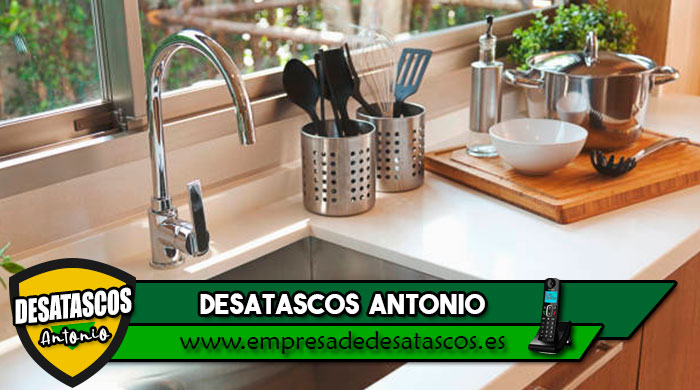 desatascar fregadero de cocina